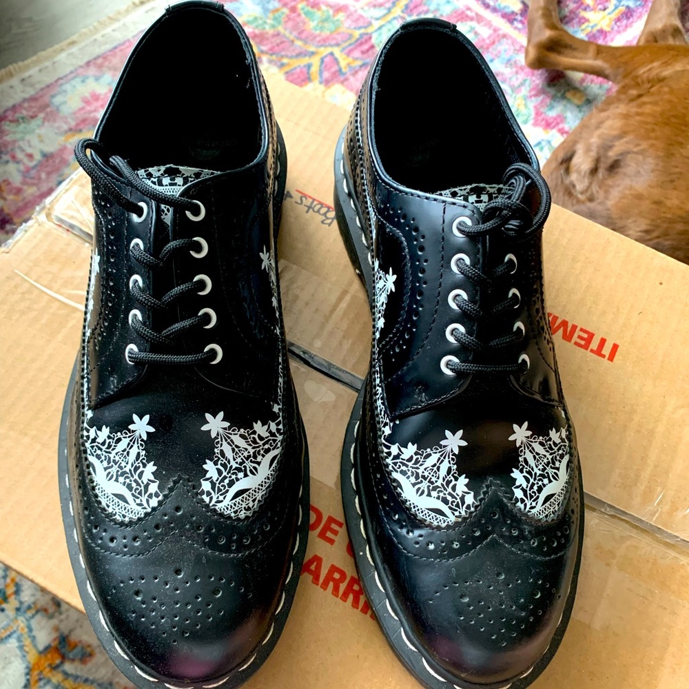 Doc Marten Wing Tips